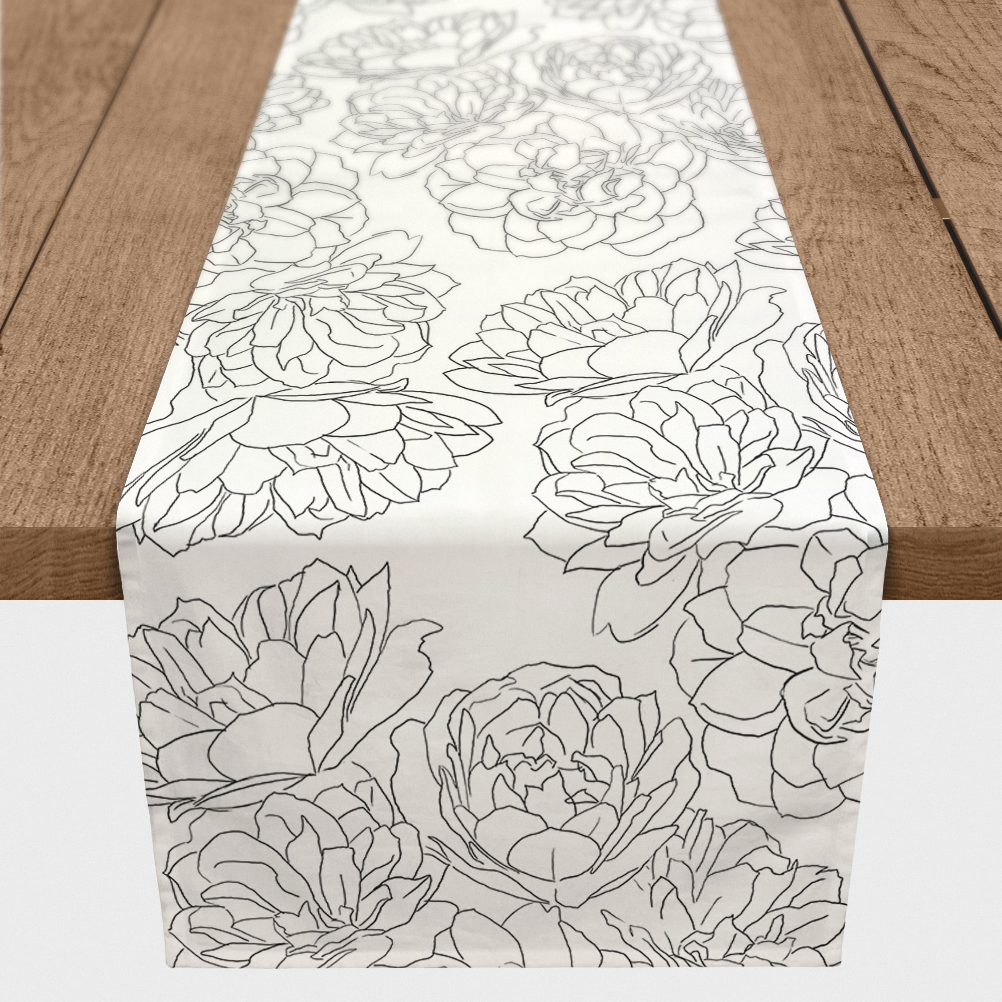Flower Clusters Indoor/Outdoor Table Runner